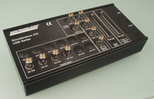 Плата АЦП/ЦАП на USB. DT9832A.
Корпусированный вариант